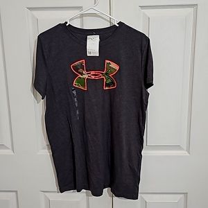 Under Armor women's tee